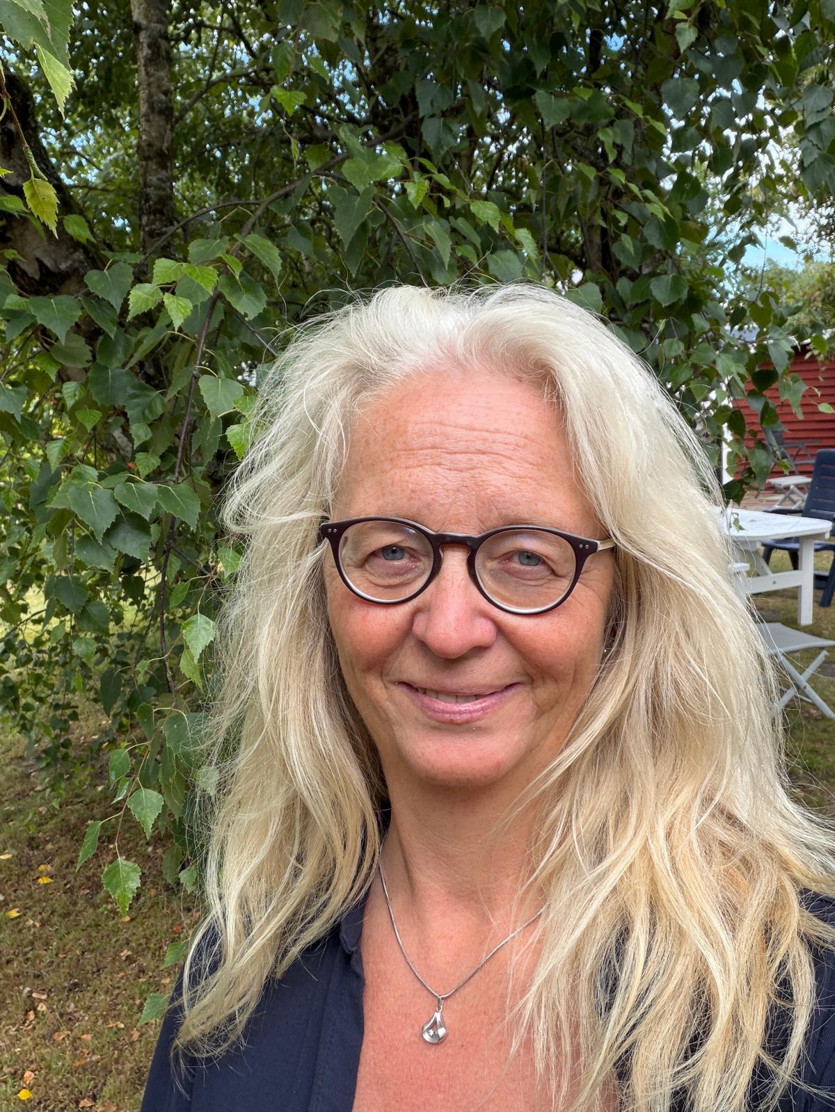 Christiane Lipus-Heinemann – Ihre Ansprechpartnerin